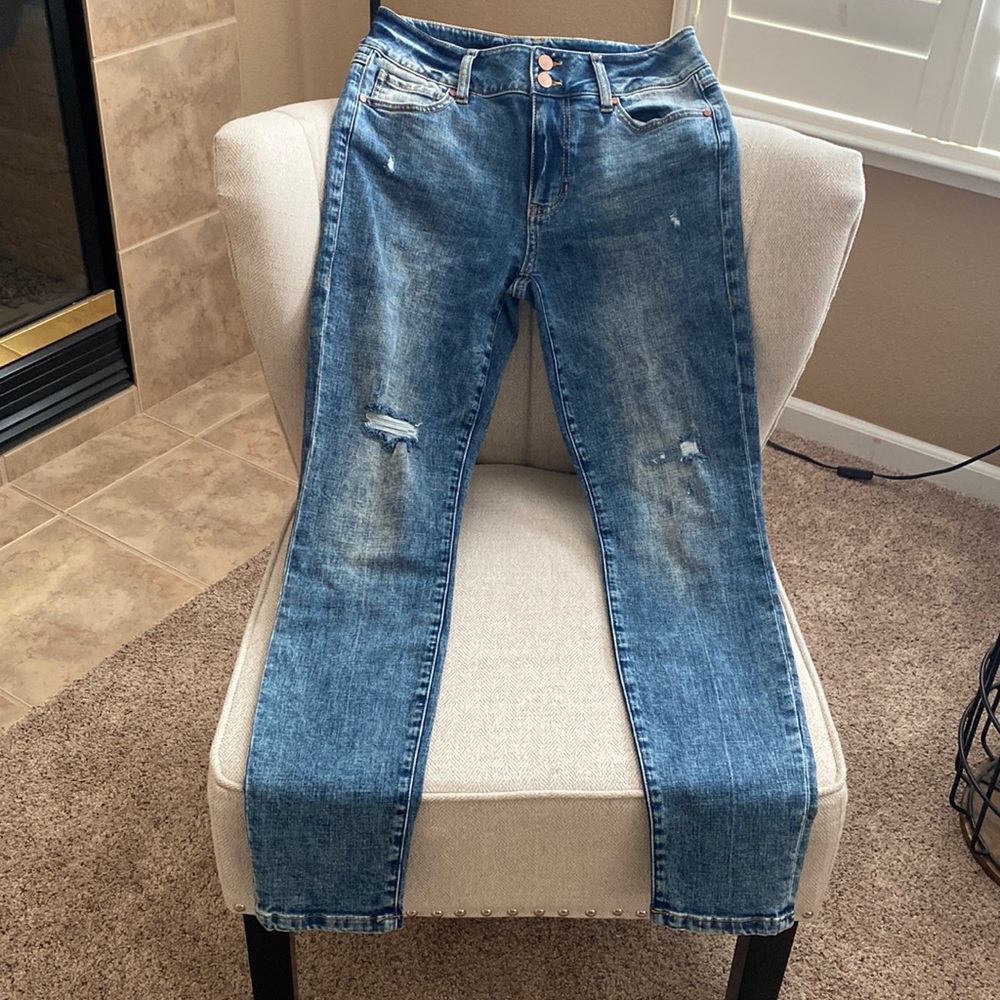 New Cabi Cinch Skinny Jeans